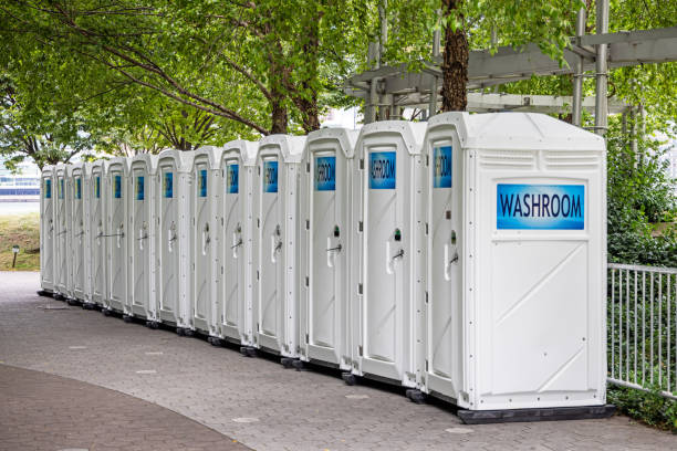Best Portable restroom trailer rental  in South Milwaukee, WI